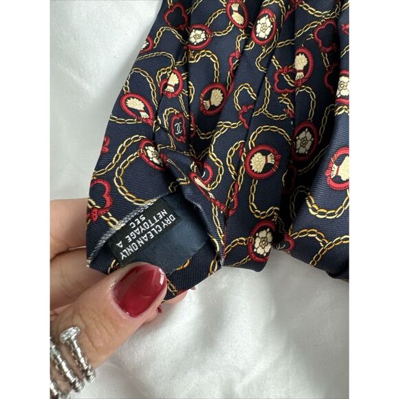 CHANEL Silk Logo Chain Tie - Picture 3 of 6